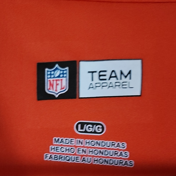 Mens Chicago Bears Short sleeve Shirt.  New - Picture 2 of 2